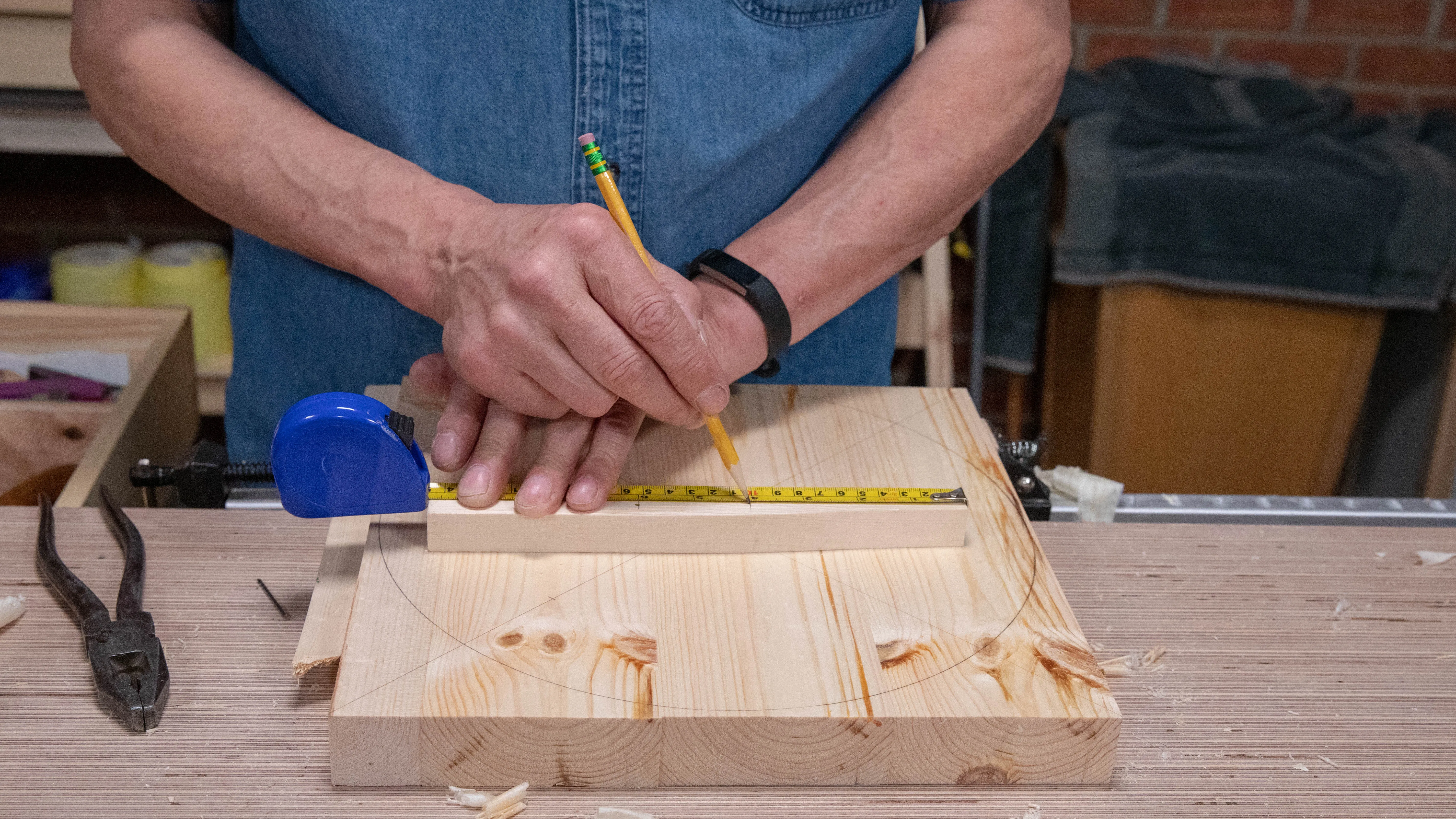 Now measure 4" (102mm) from the end