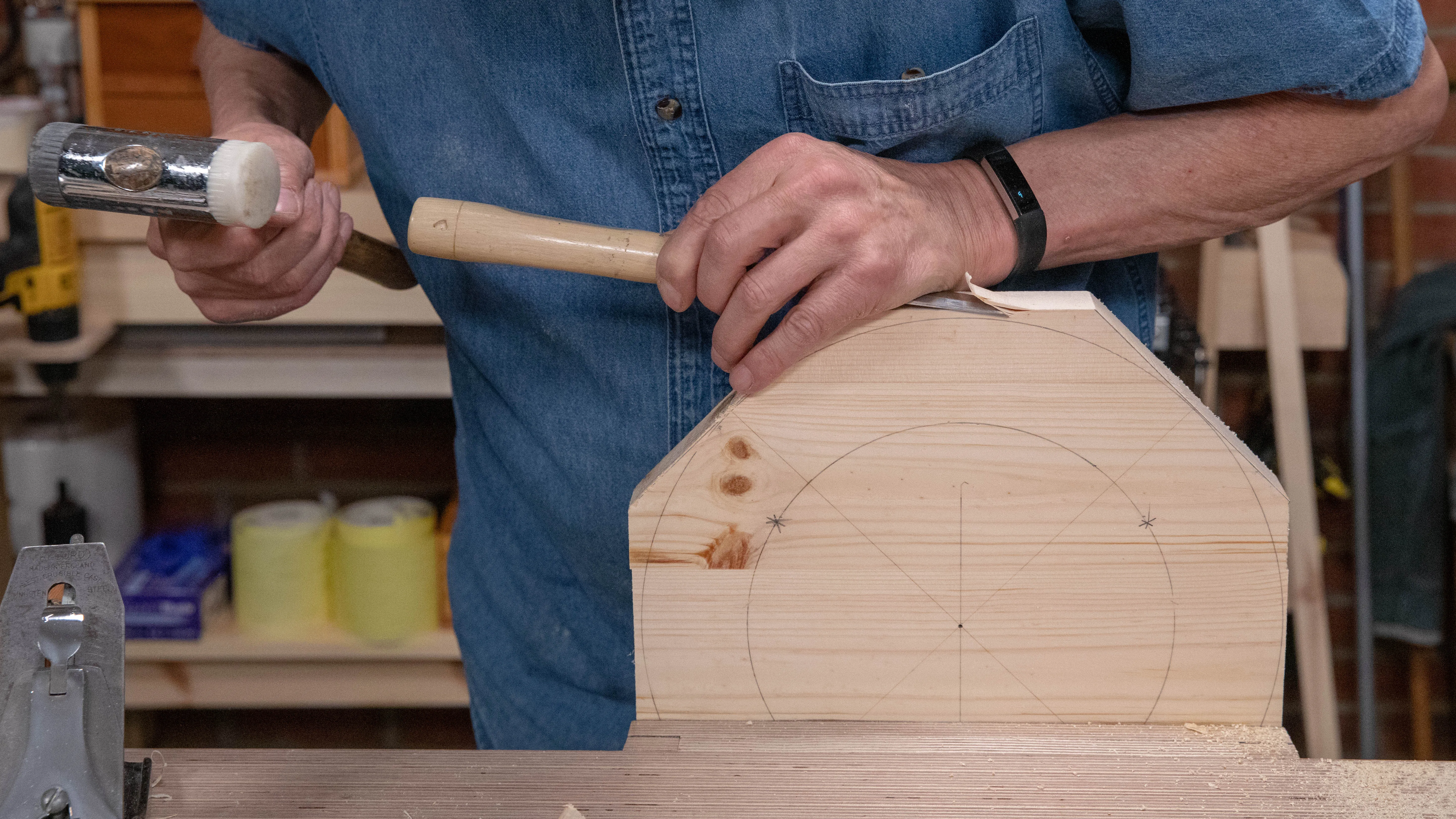 Start with your chisel flat on one of the long-grain edges