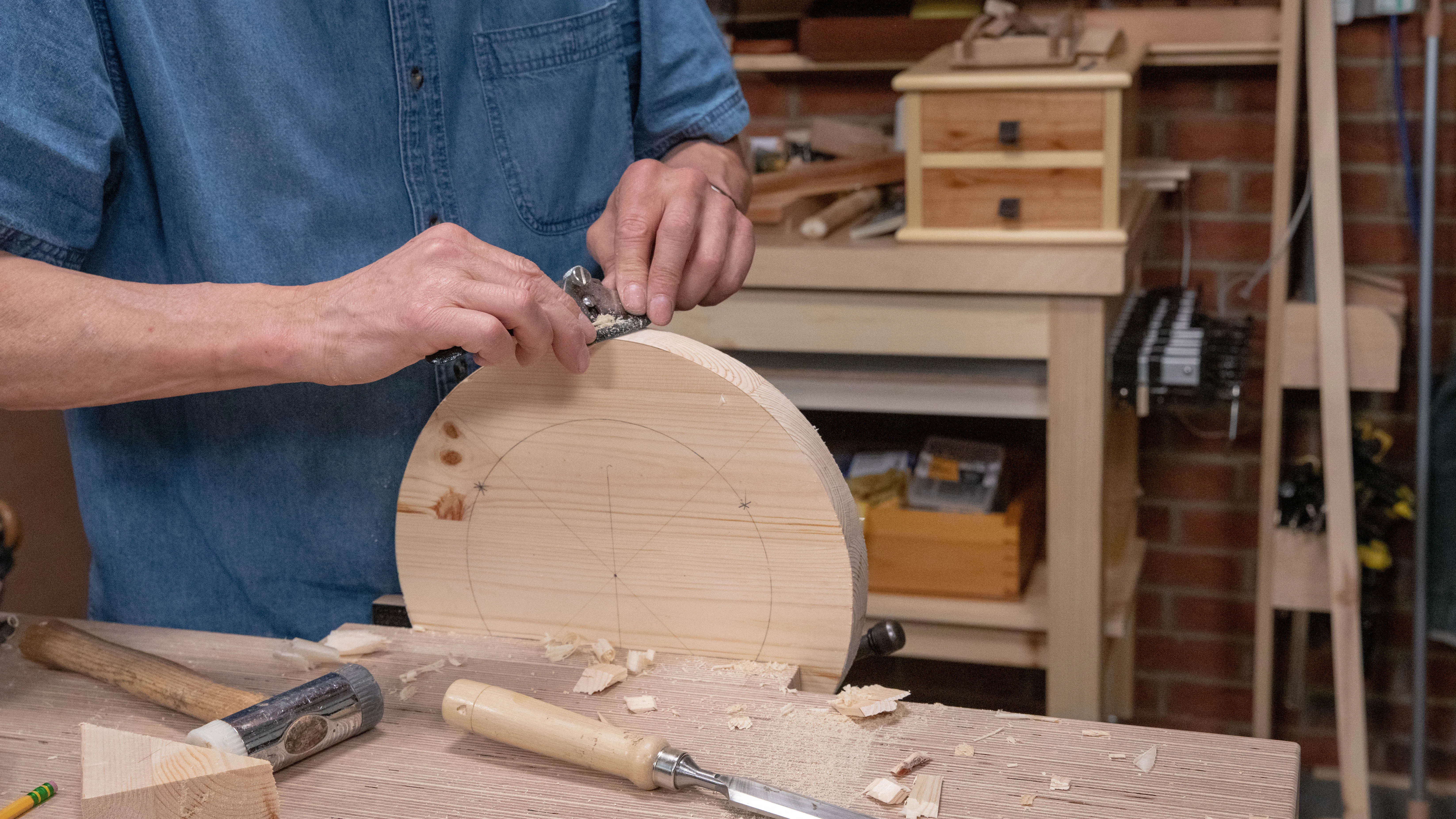 Set your spokeshave to a light cut