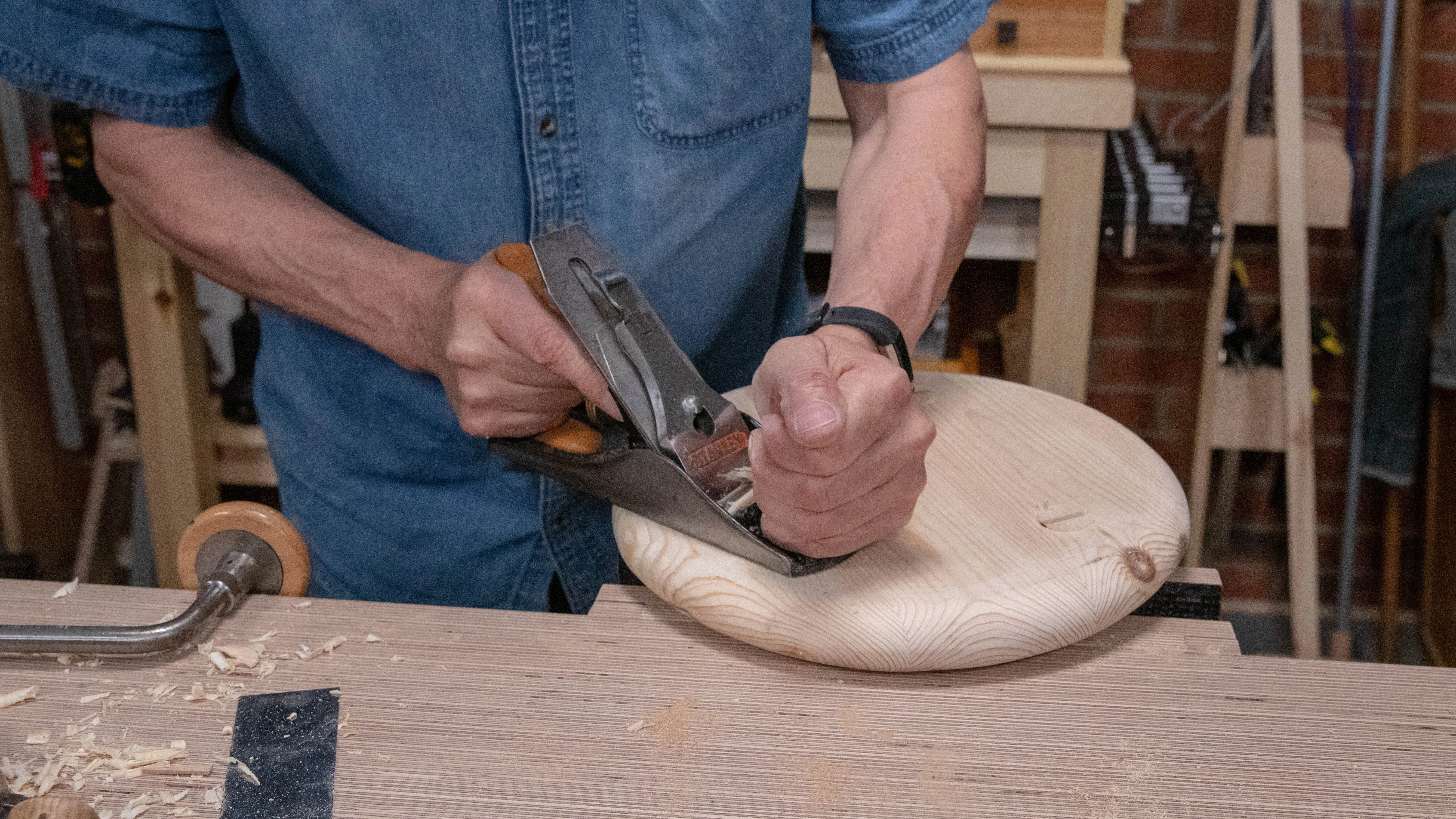 Plane the ends flush with the seat