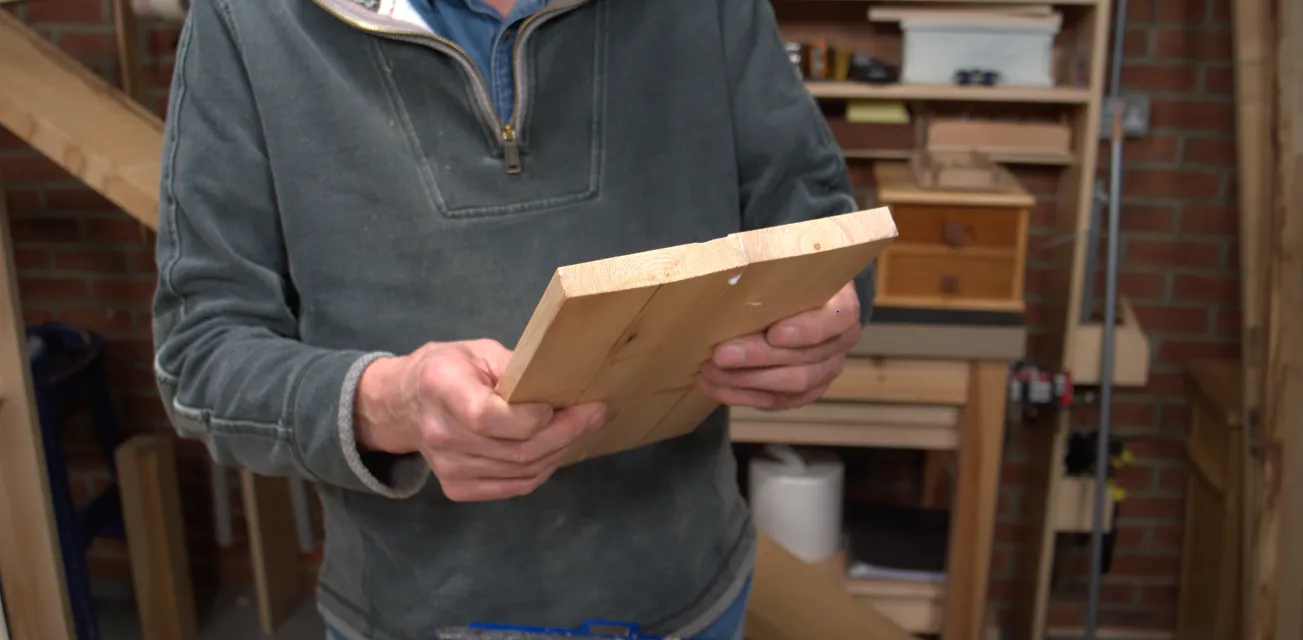 Apply a small bead of glue and rub the edges together