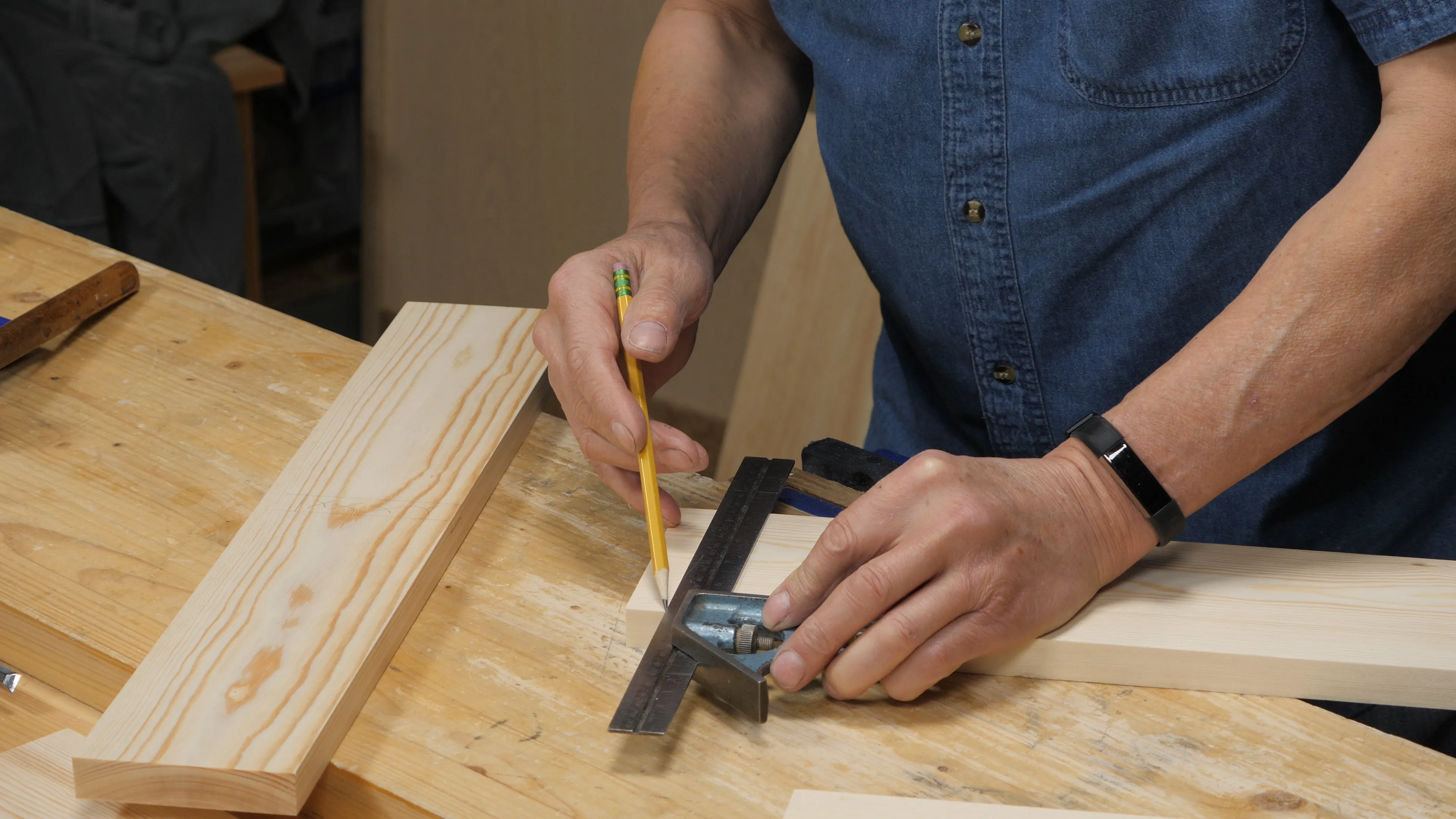 Strike a line without moving your square