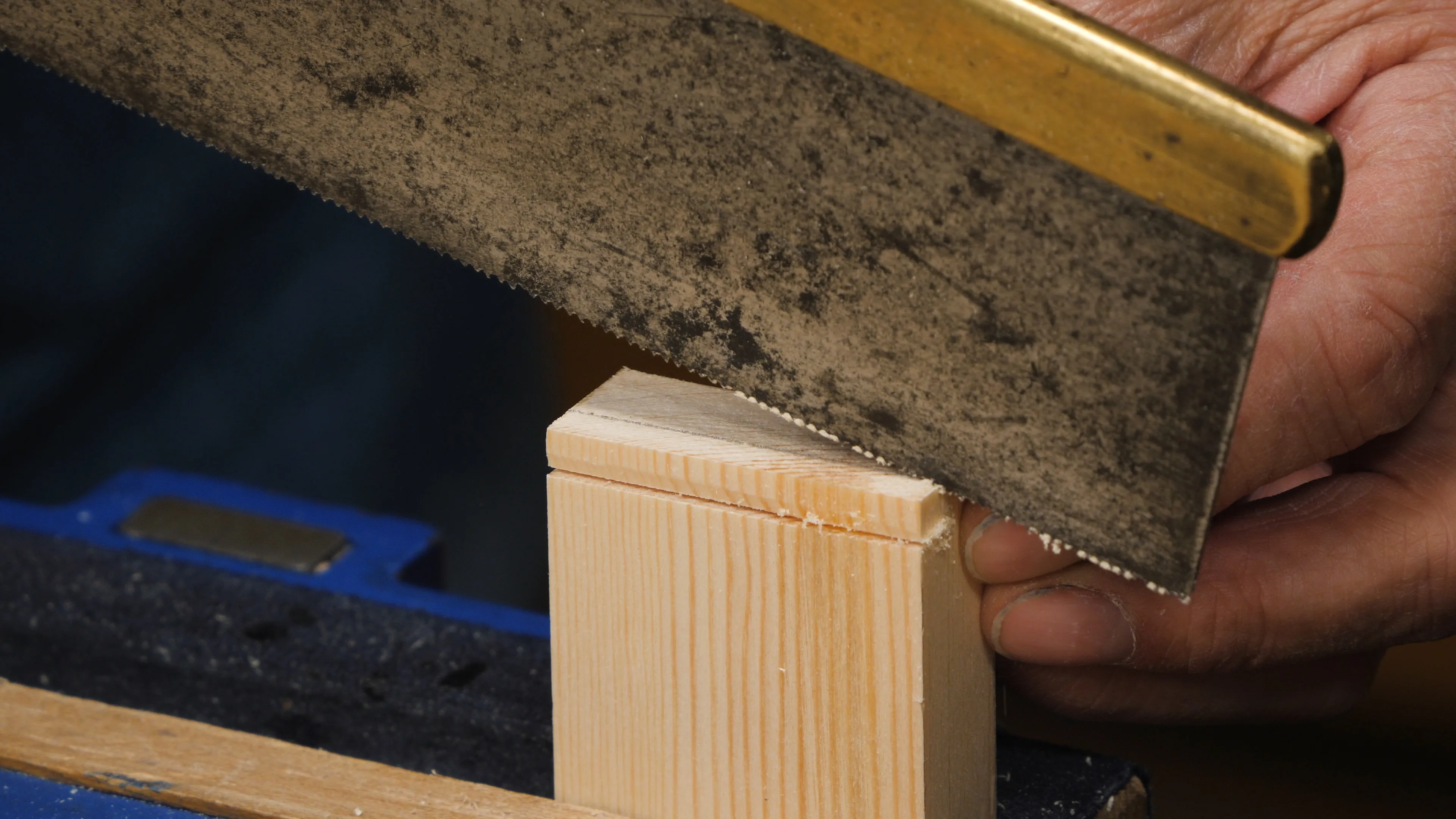 For the stub tenon, you can saw down the cheeks …
