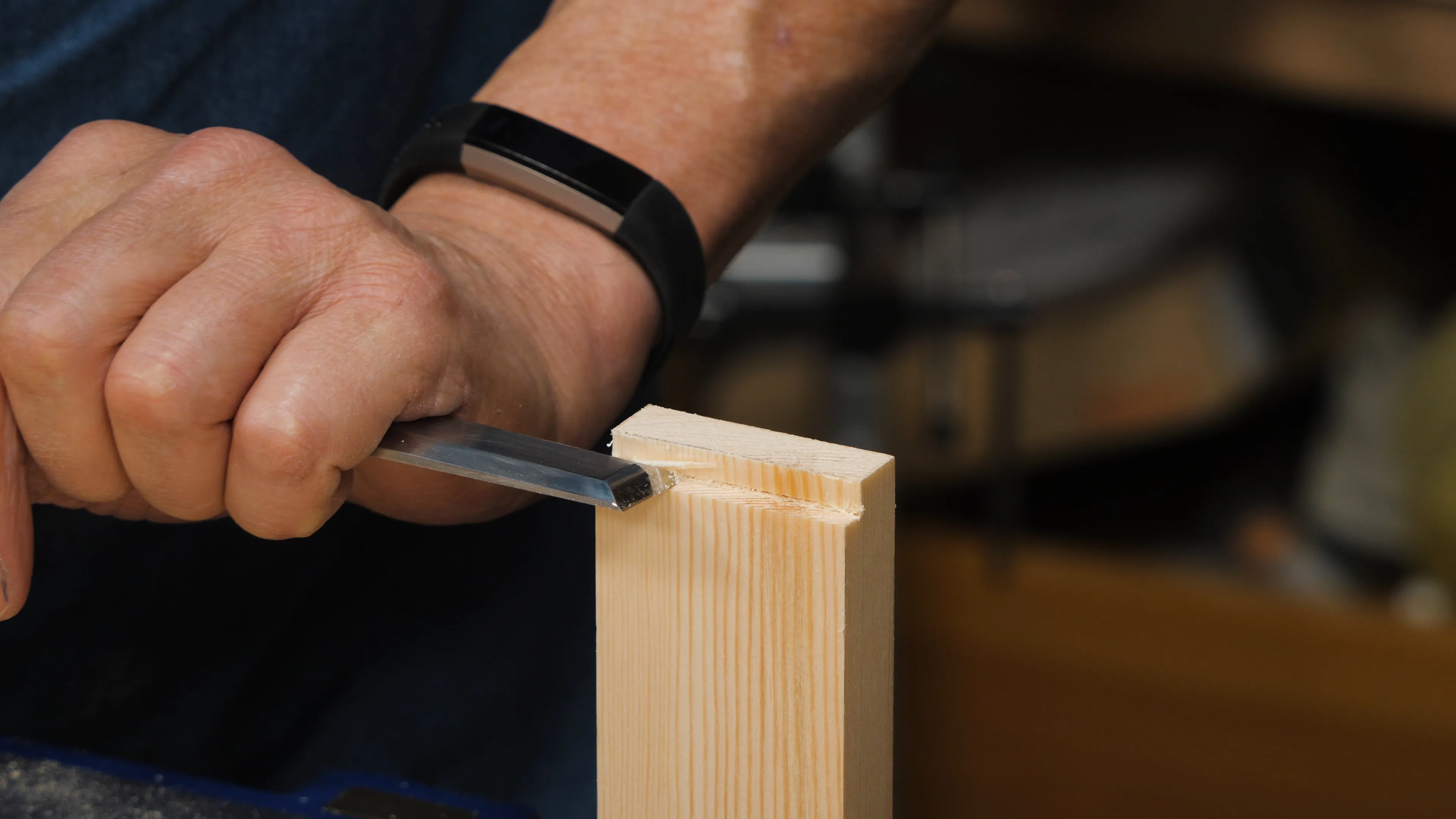 Remove any remaining loose fibres, but beware of catching the front of the shoulder