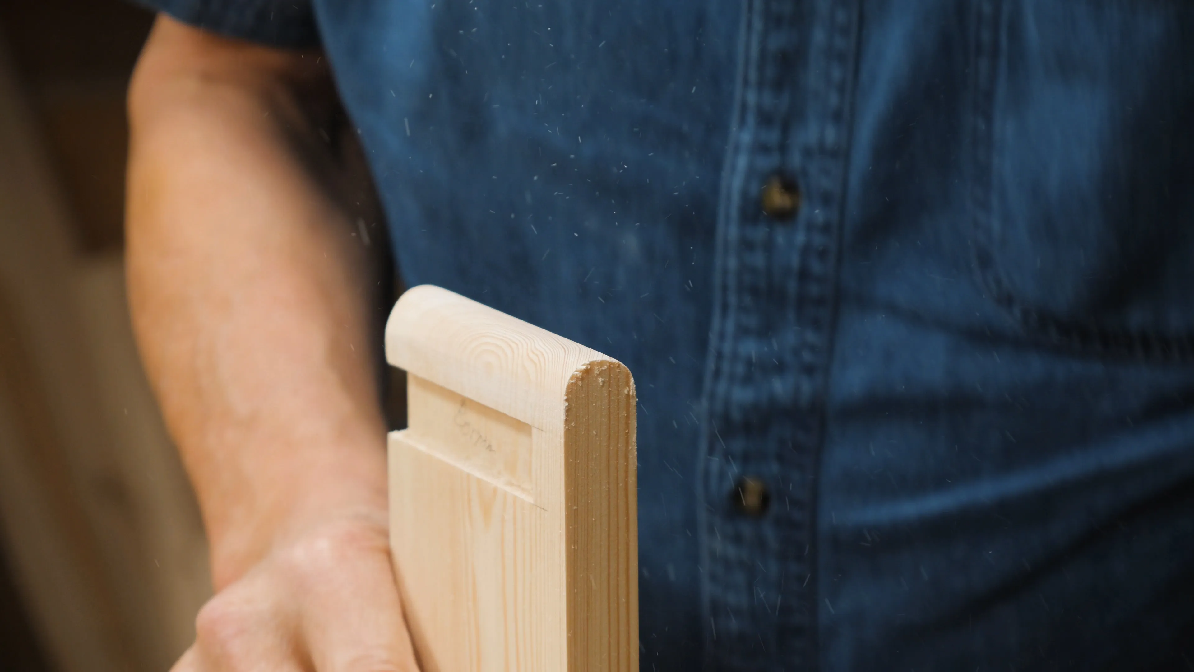 Ensure the roundovers are as smooth and even as possible