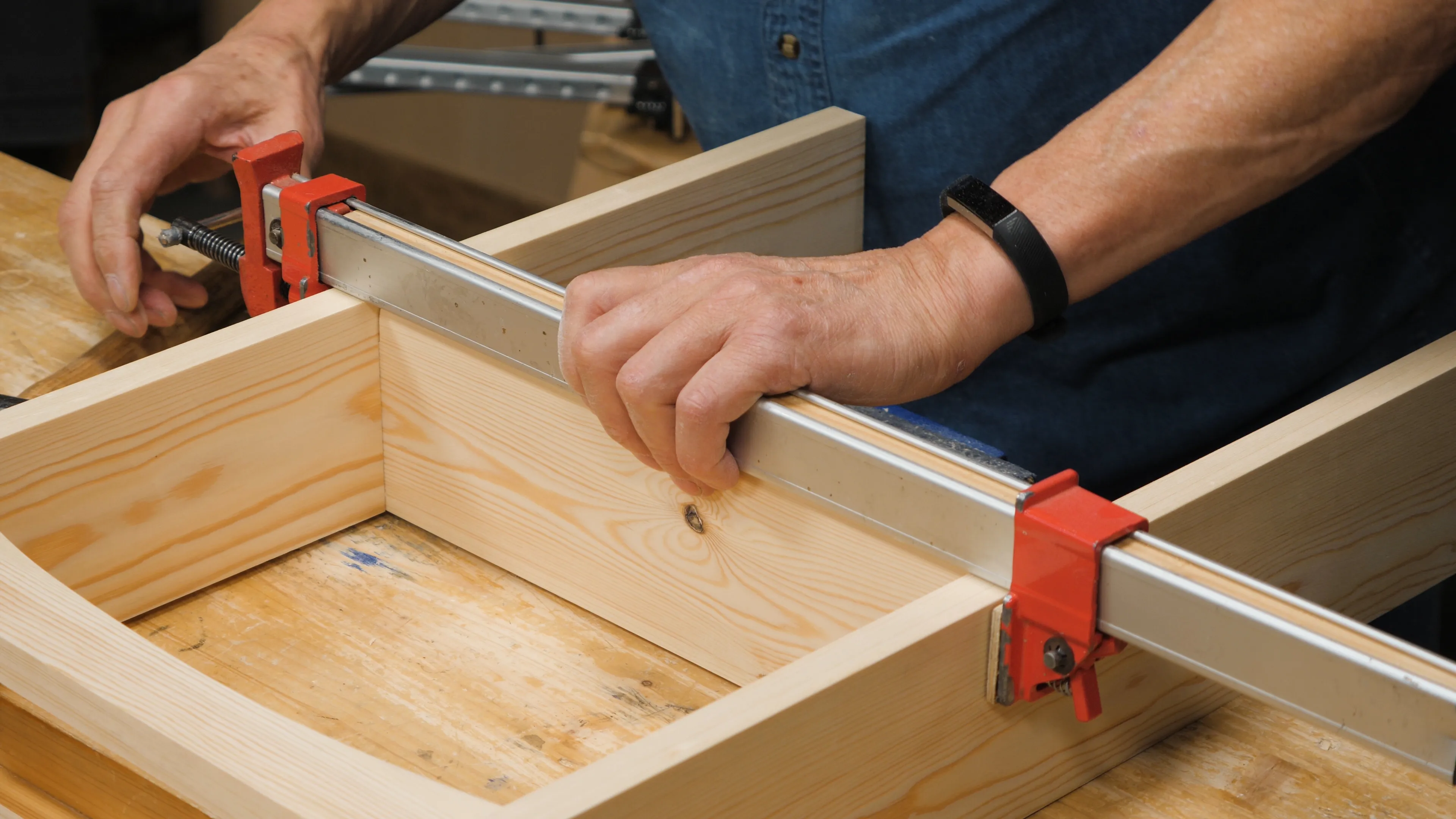 Use a clamp to ensure the rails are fully seated