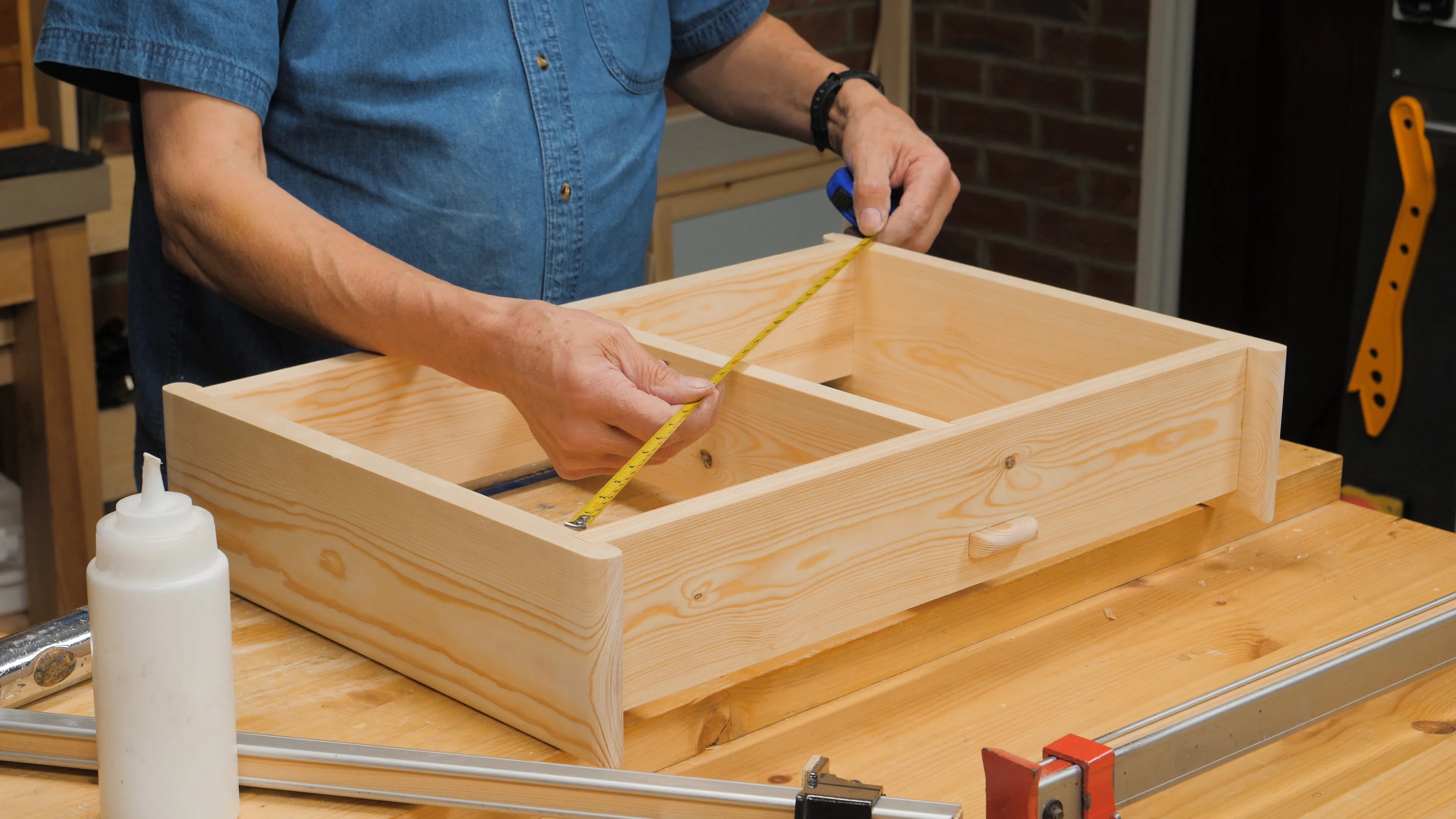 Any noticeable difference would indicate that it is out of square