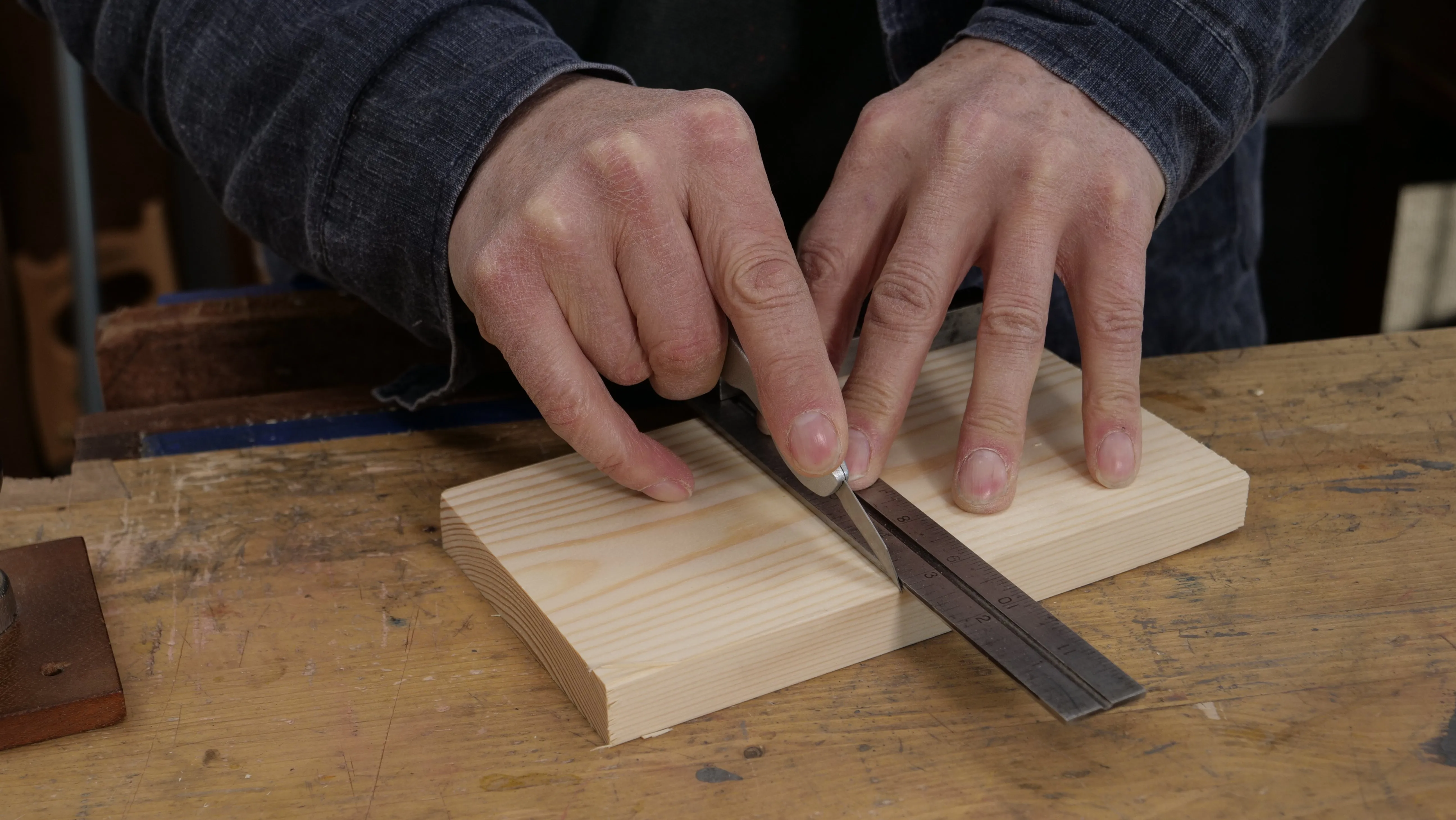 Use a knife to create a knifewall