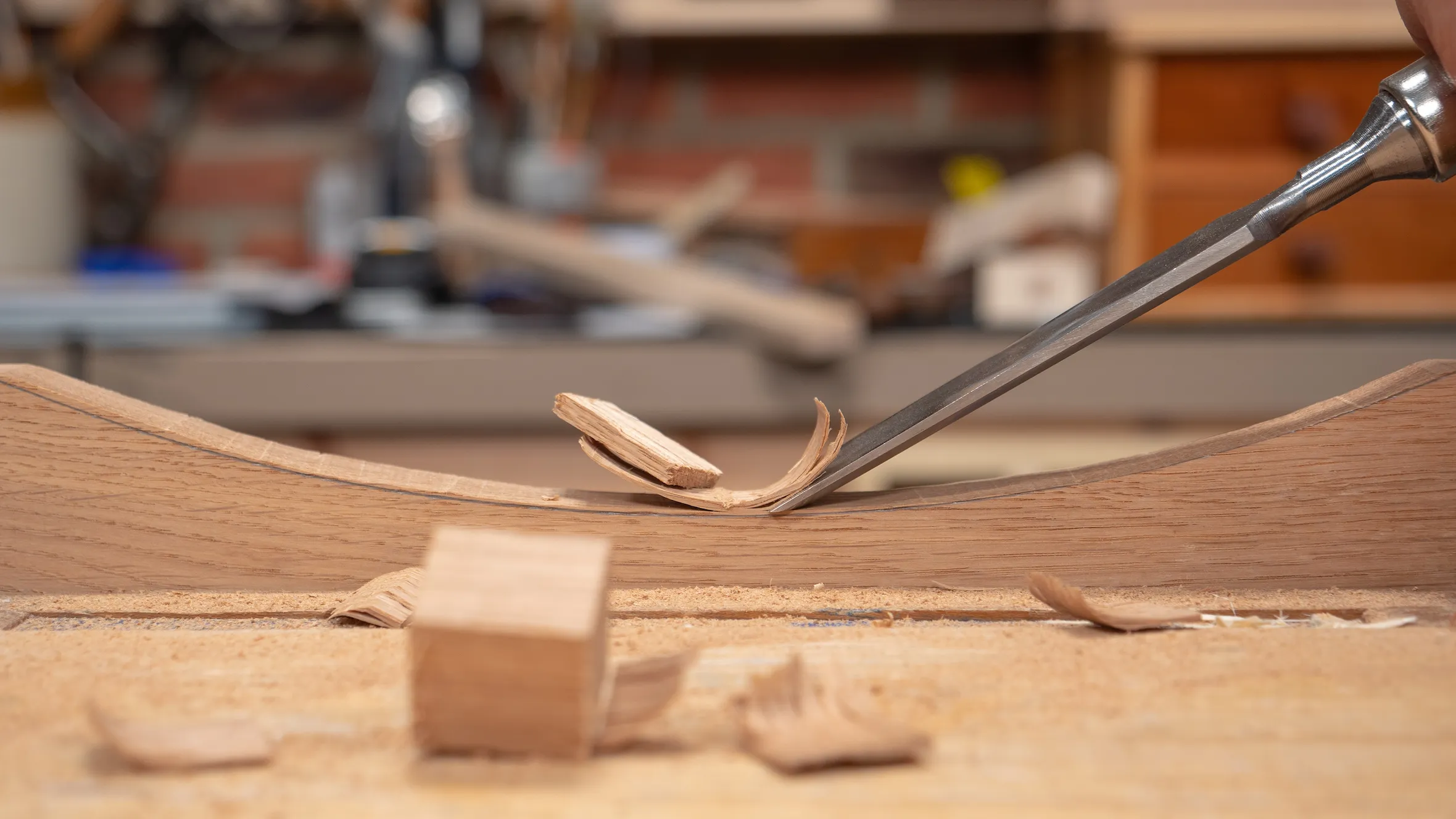 Once you have reached the end, use light taps with your chisel and chisel hammer to remove the last of the bulk of waste material