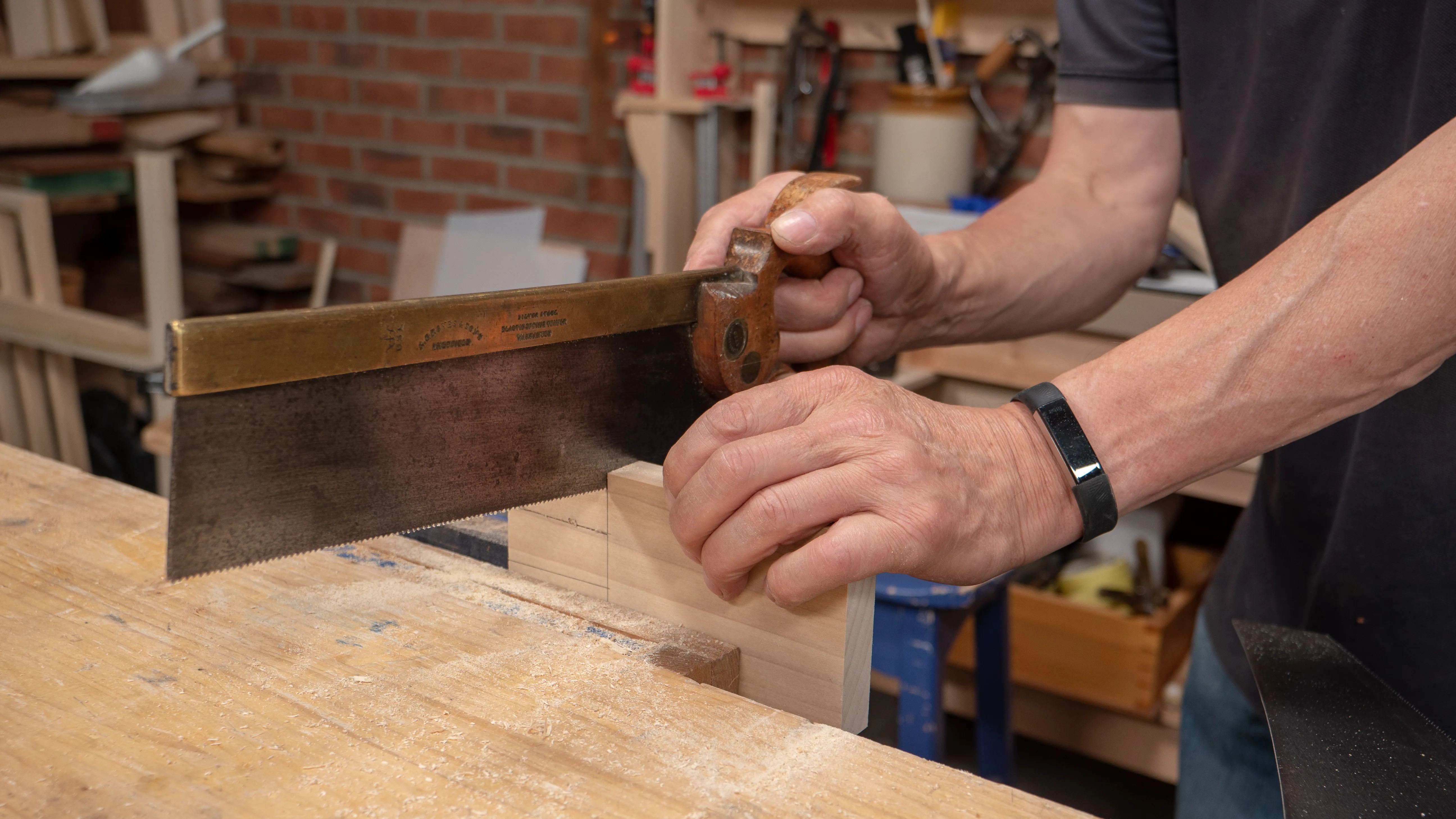 You can use a saw sharpened to a ripcut pattern for a crosscut if it has 8PPI or more