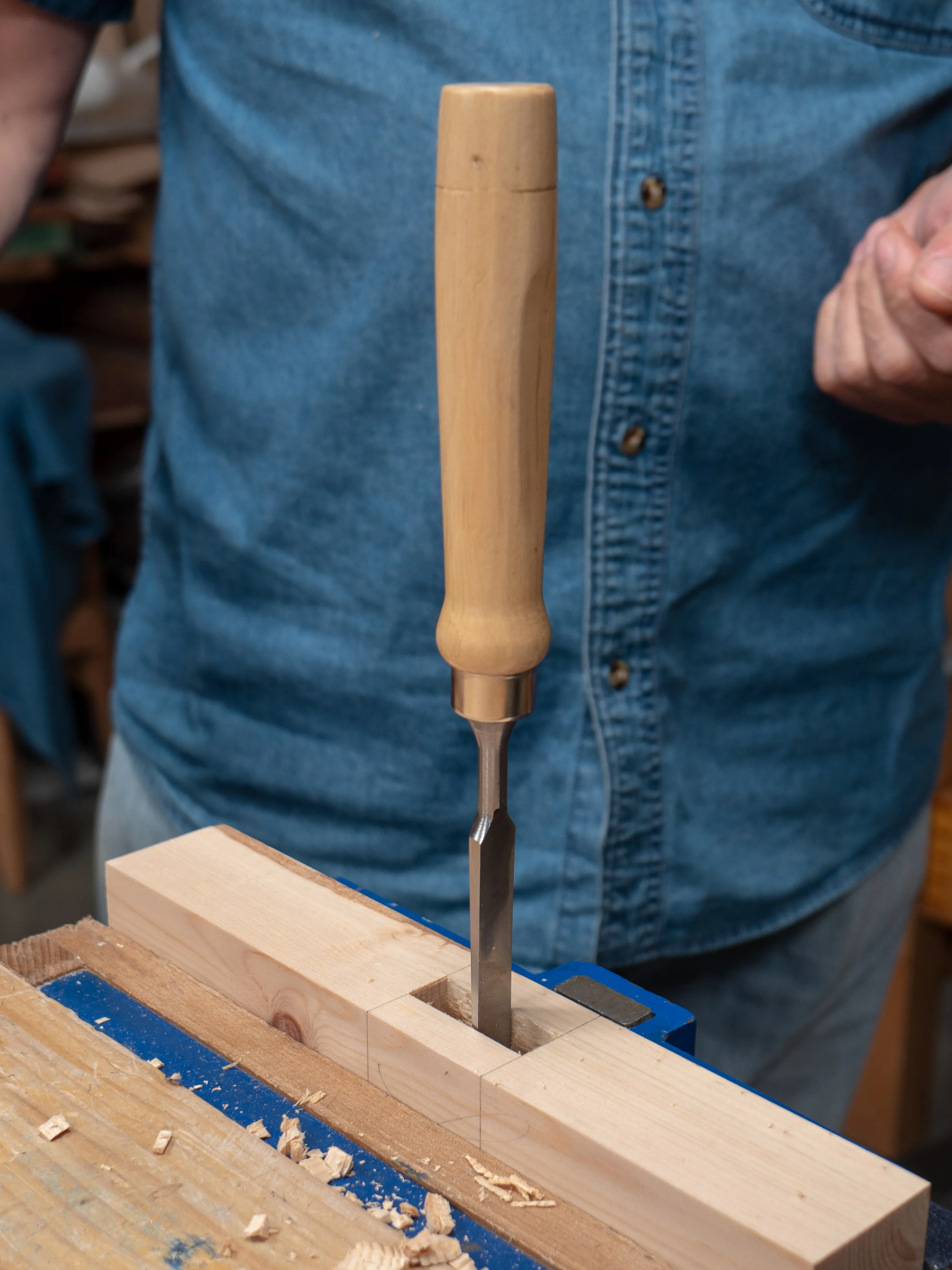 To check the tightness of the mortise hole, the chisel should be able to stand up in the mortise hole by itself