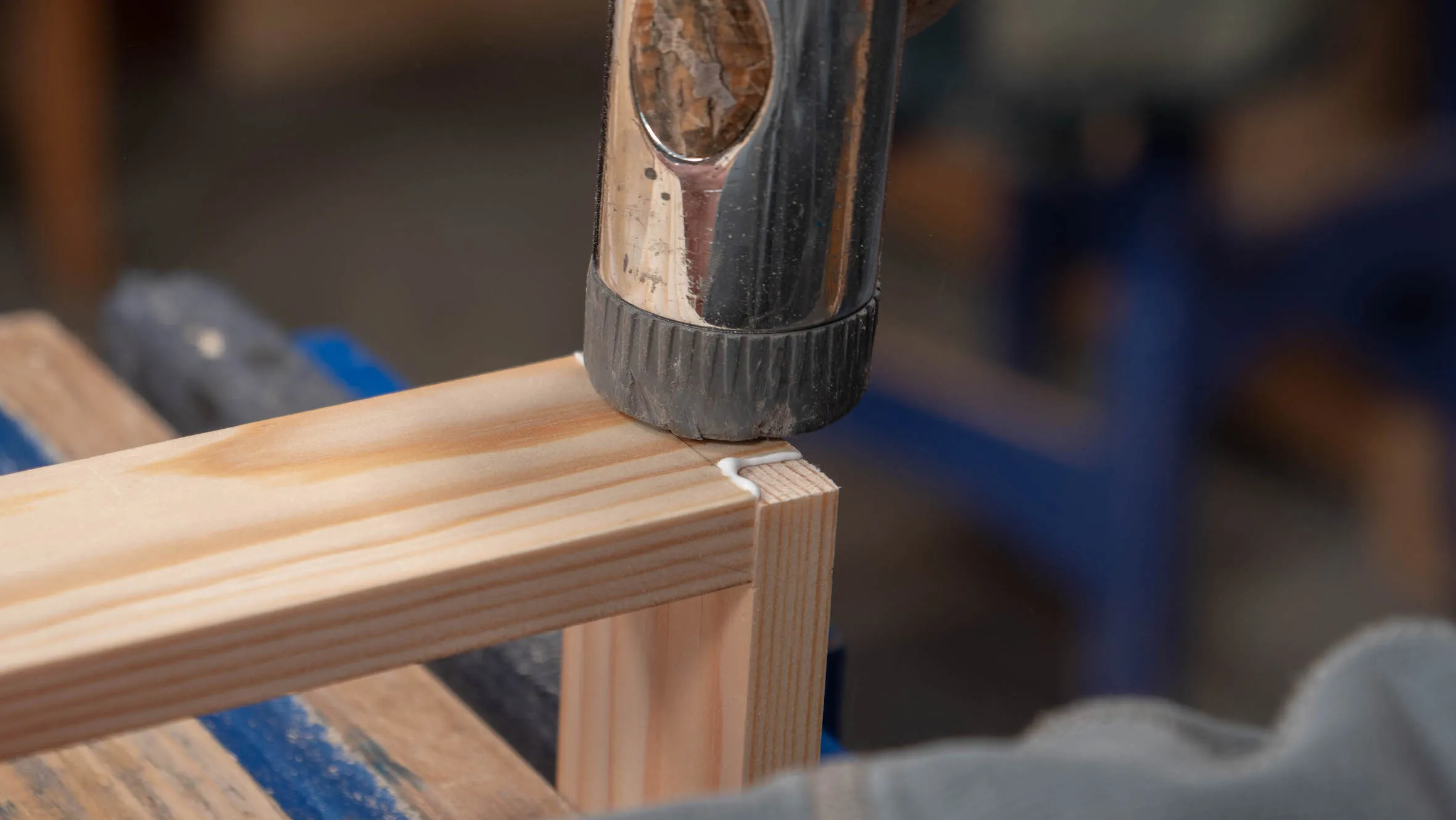 Tap the joint together to ensure it is fully seated