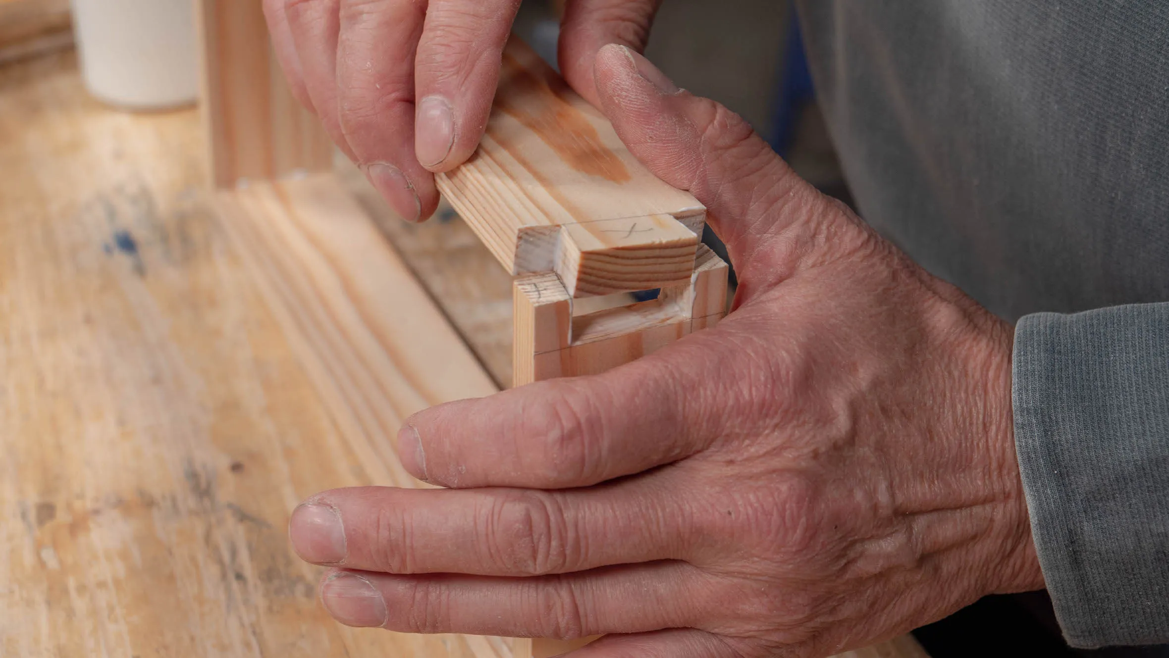 Fit the final tail piece