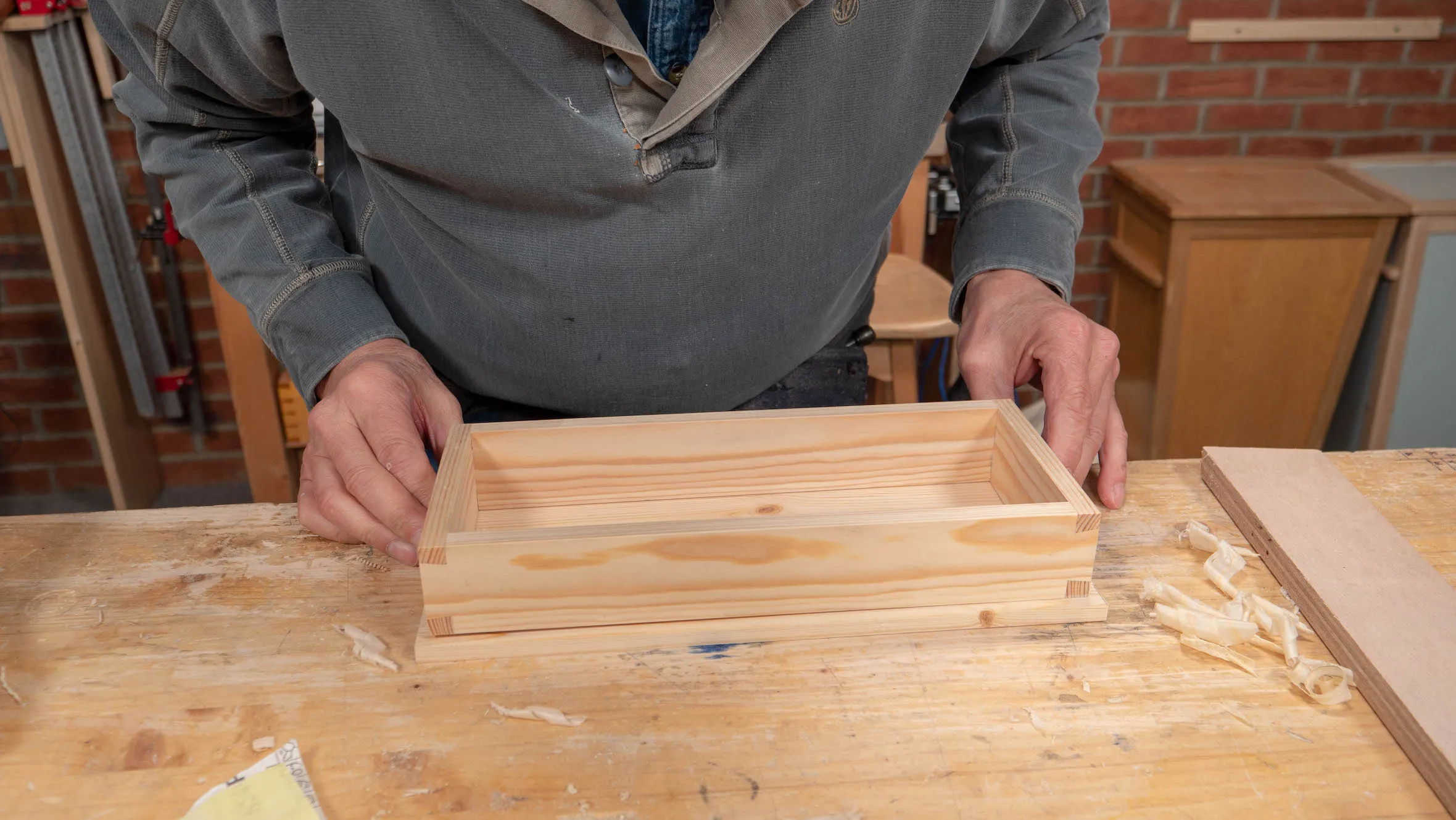 Eyeball the box for centre on the base