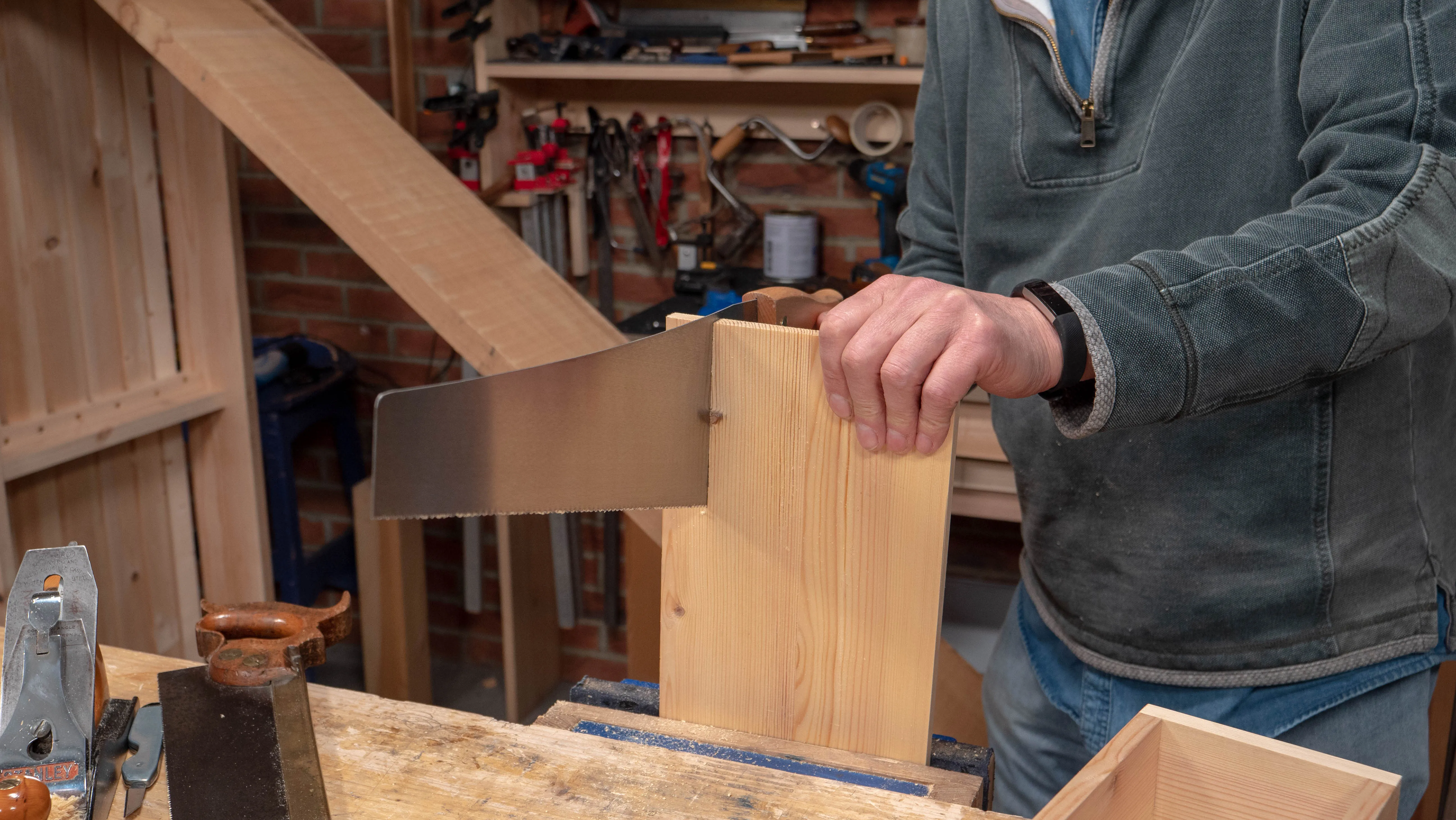 For sawing along the grain, a pencil line is enough