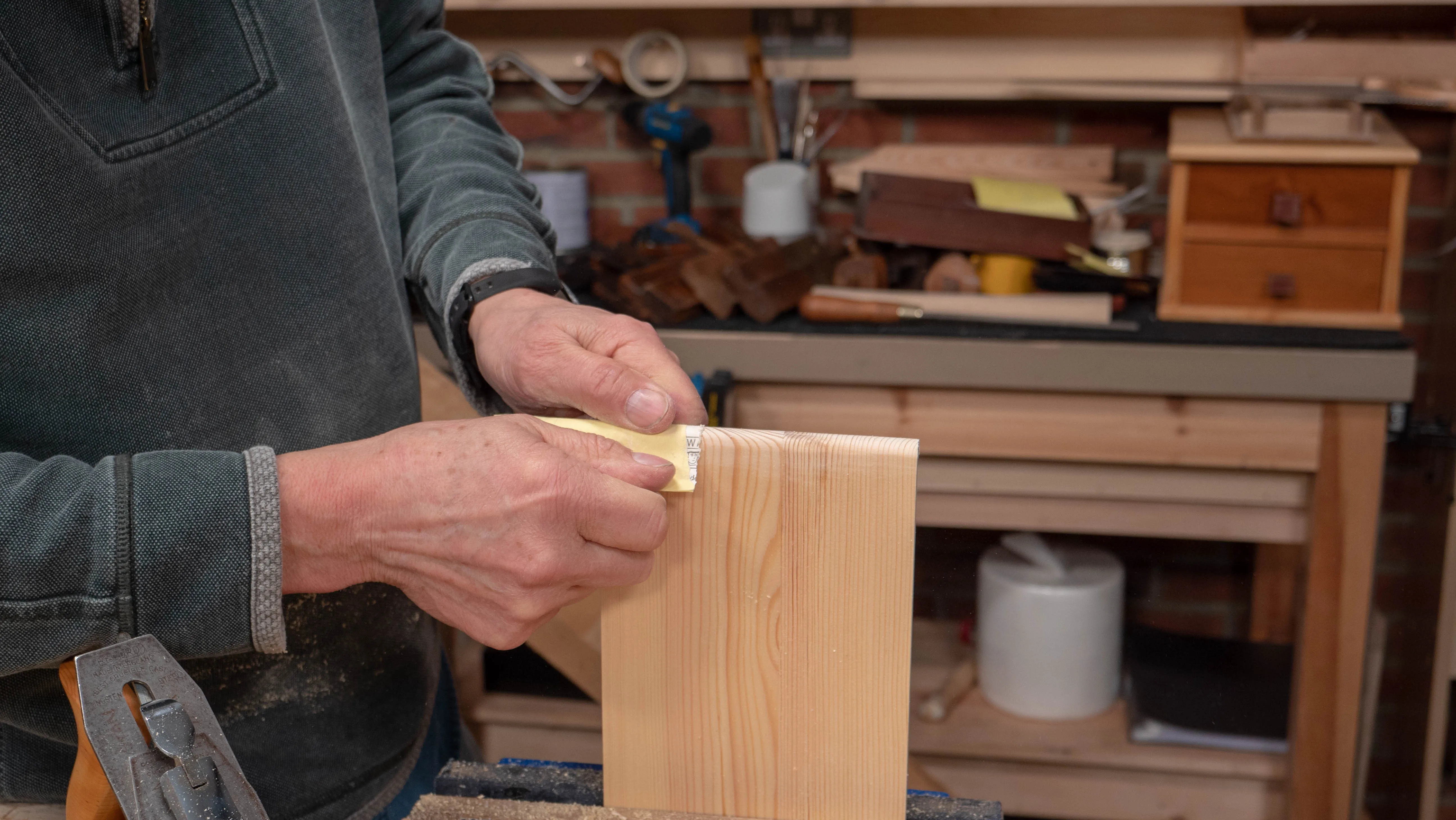 Finish off with a light sand to smoothen any remaining flats