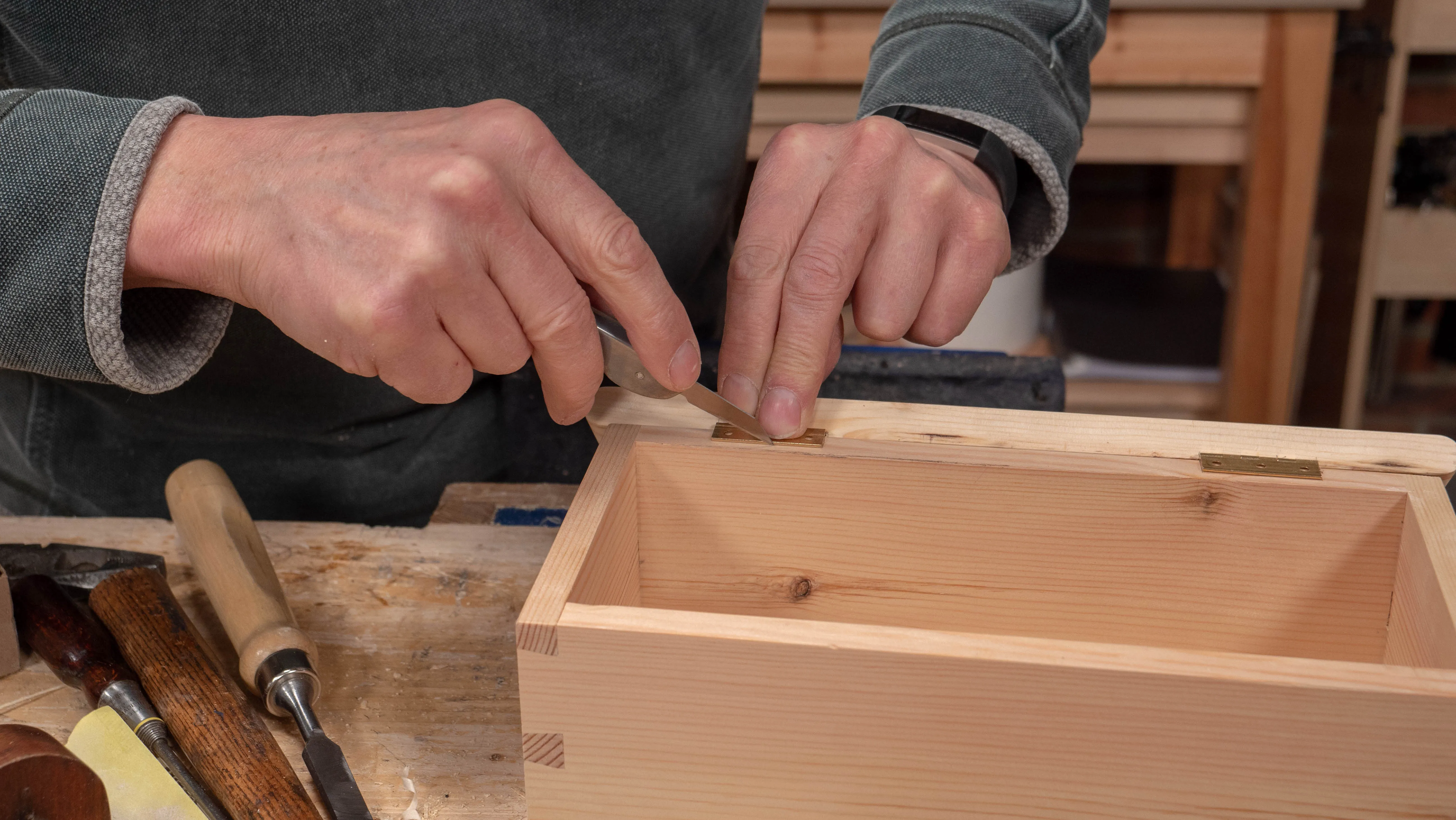 Press down tight to avoid any slipping