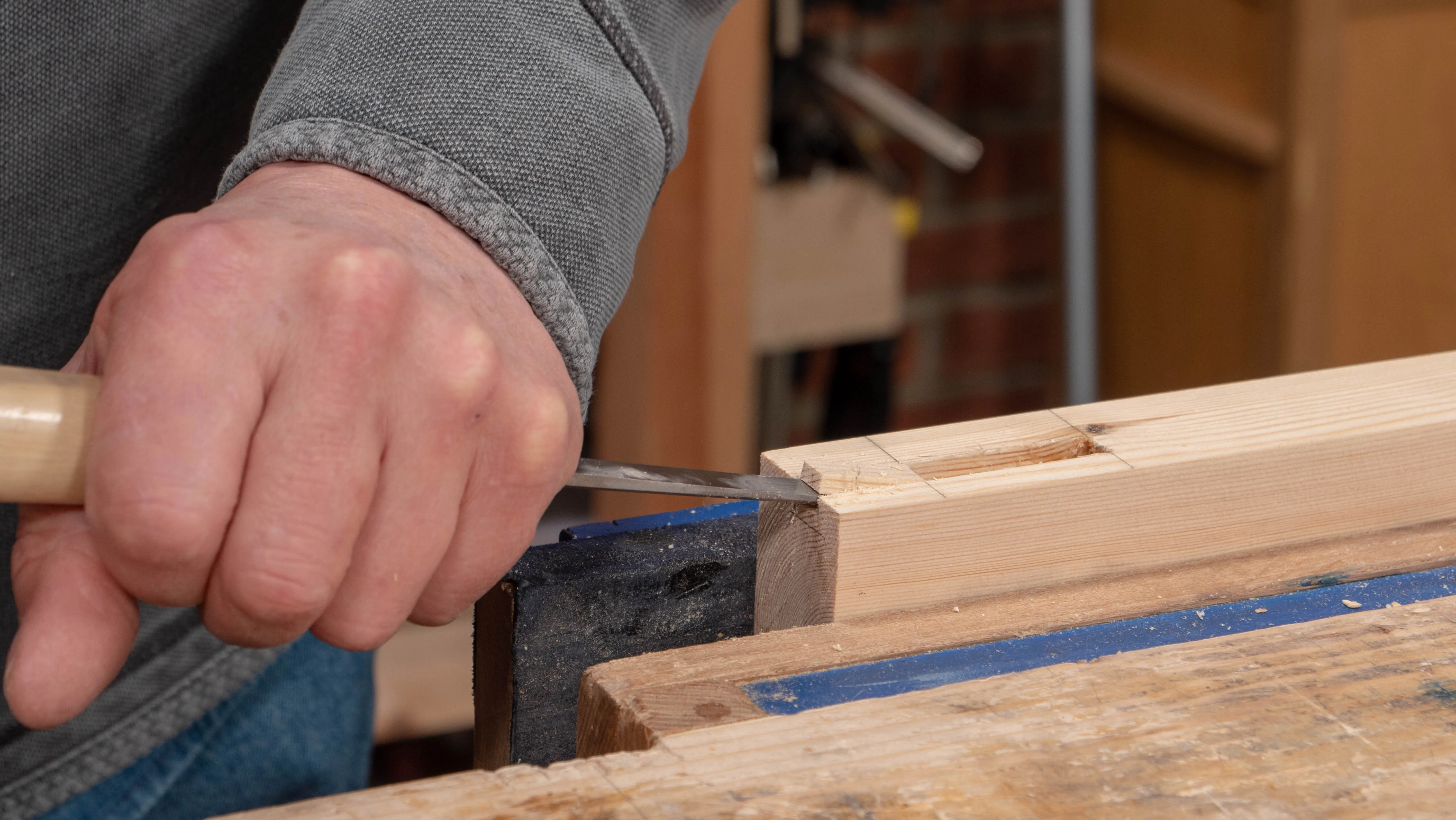 Test the direction of the grain before splitting right on your depth line