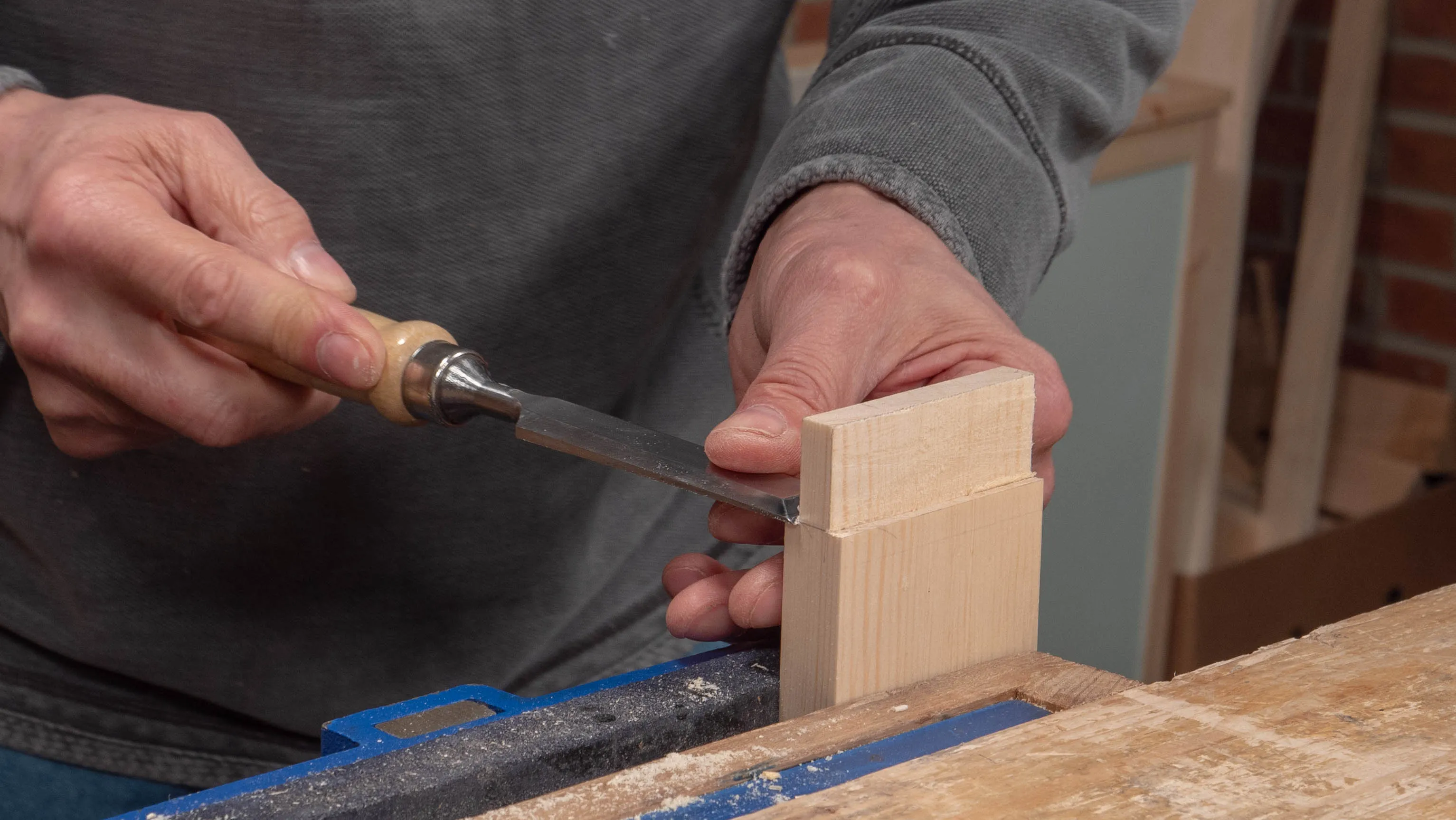 Clean the shoulders with a wide chisel but do not undercut