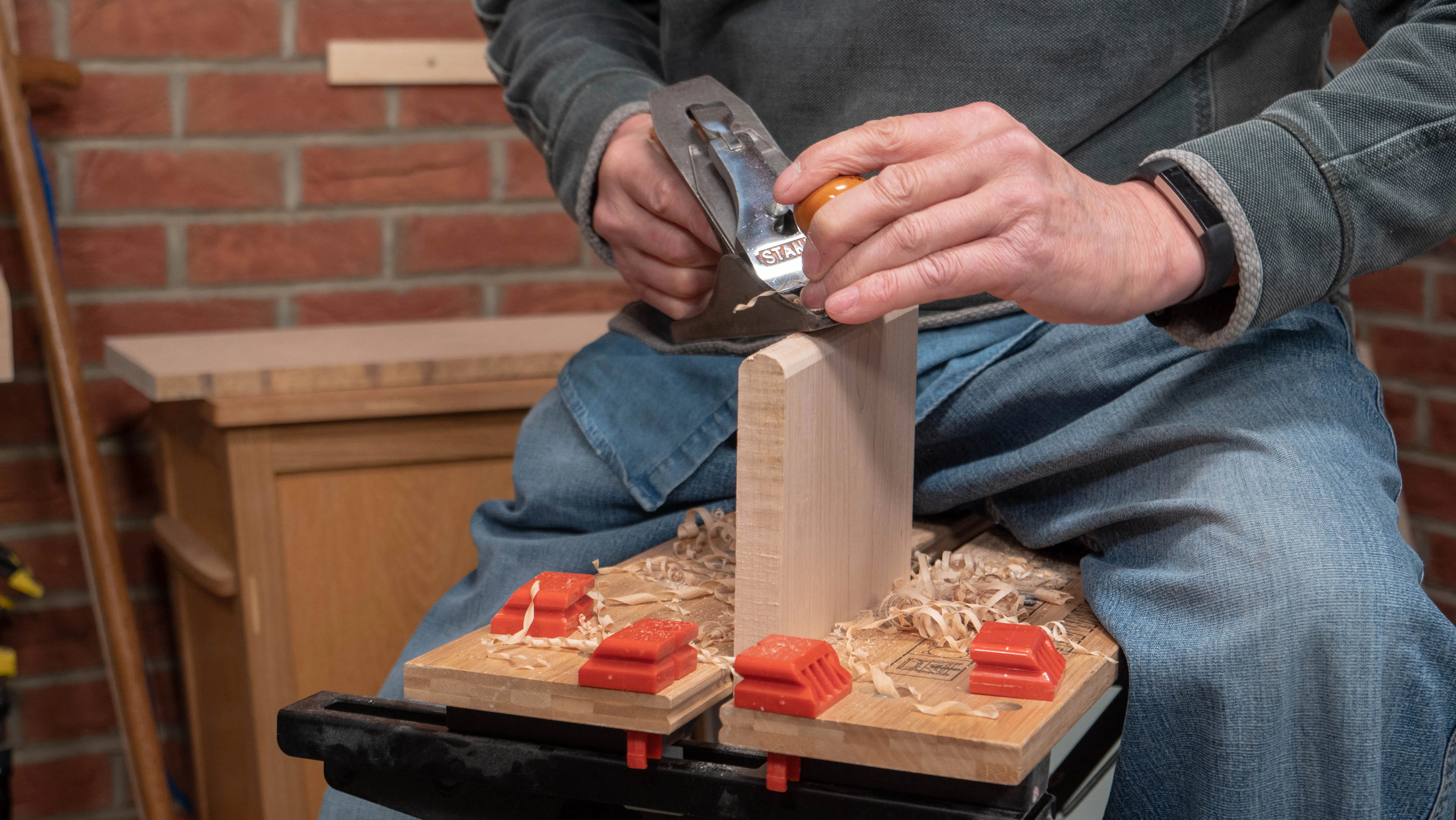 Refine with a shallow set on your plane, still skewed sideways