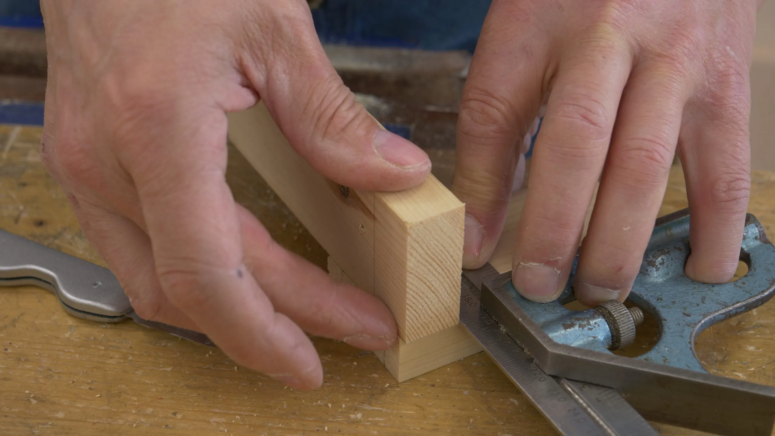 To get the exact distance for the shoulder, use the edge of the tail piece and flush the two on the ends